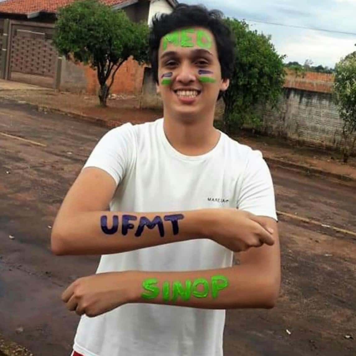 Stoodi  Aluno de 17 anos é aprovado em Direito na UFMG