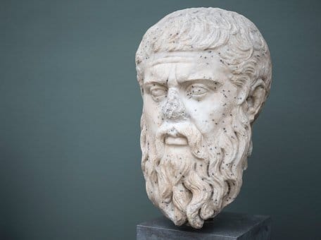 5 pontos sobre Platão que podem cair no ENEM