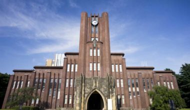 Japão cancela cursos de humanas nas universidades